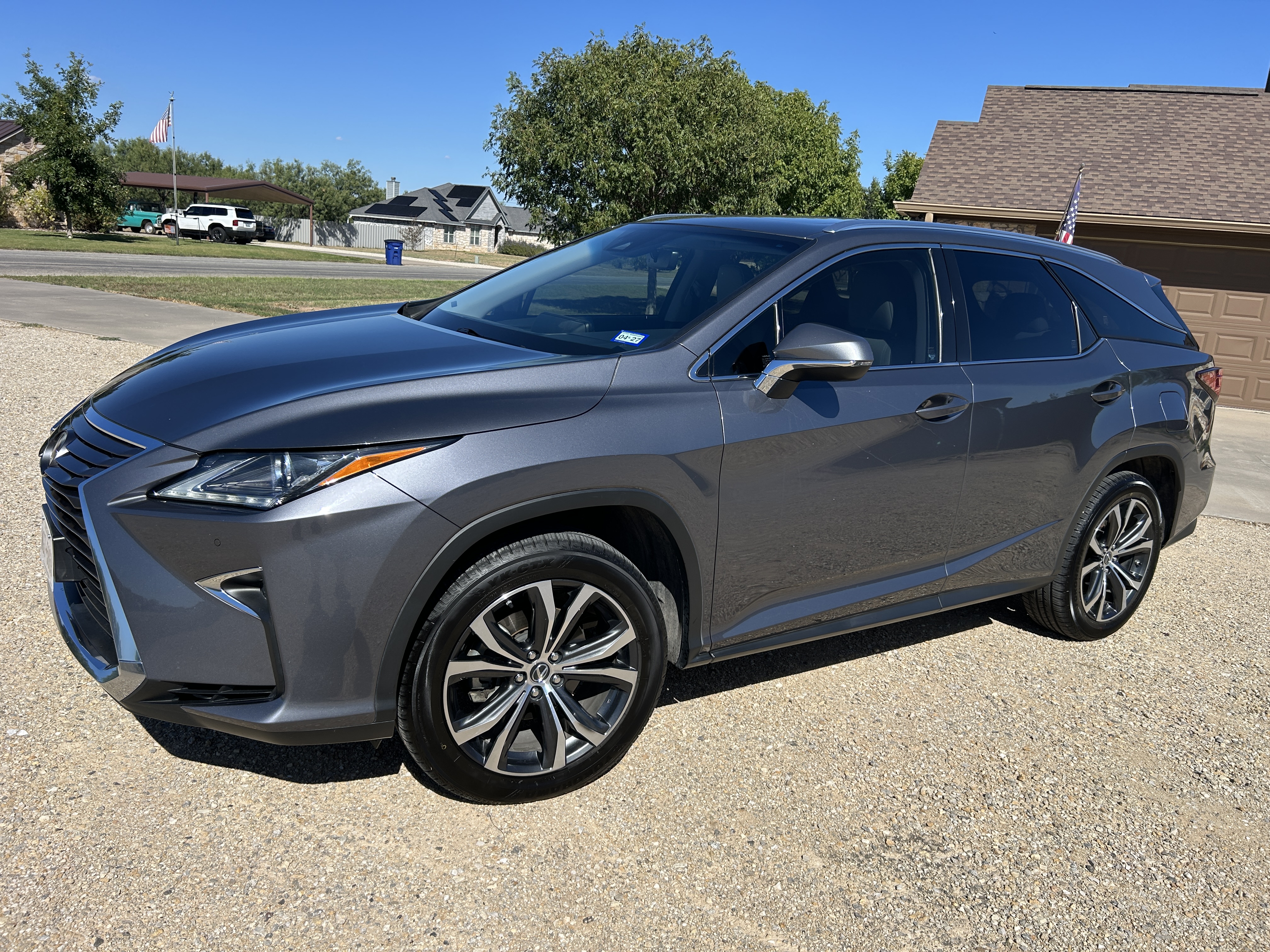 Used 2018 Lexus RX 350L FWD image 1
