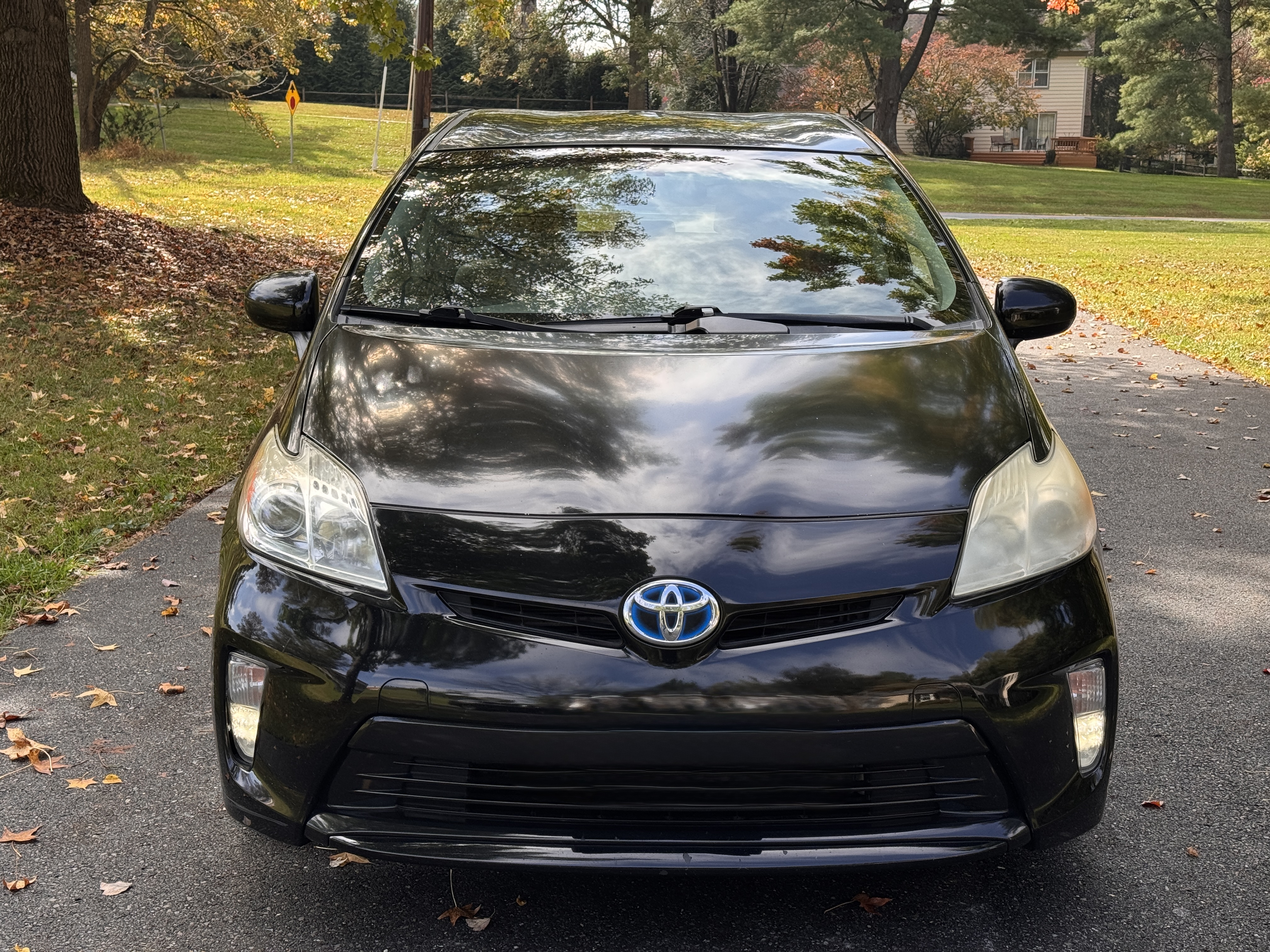 Used 2012 Toyota Prius Two FWD image 9