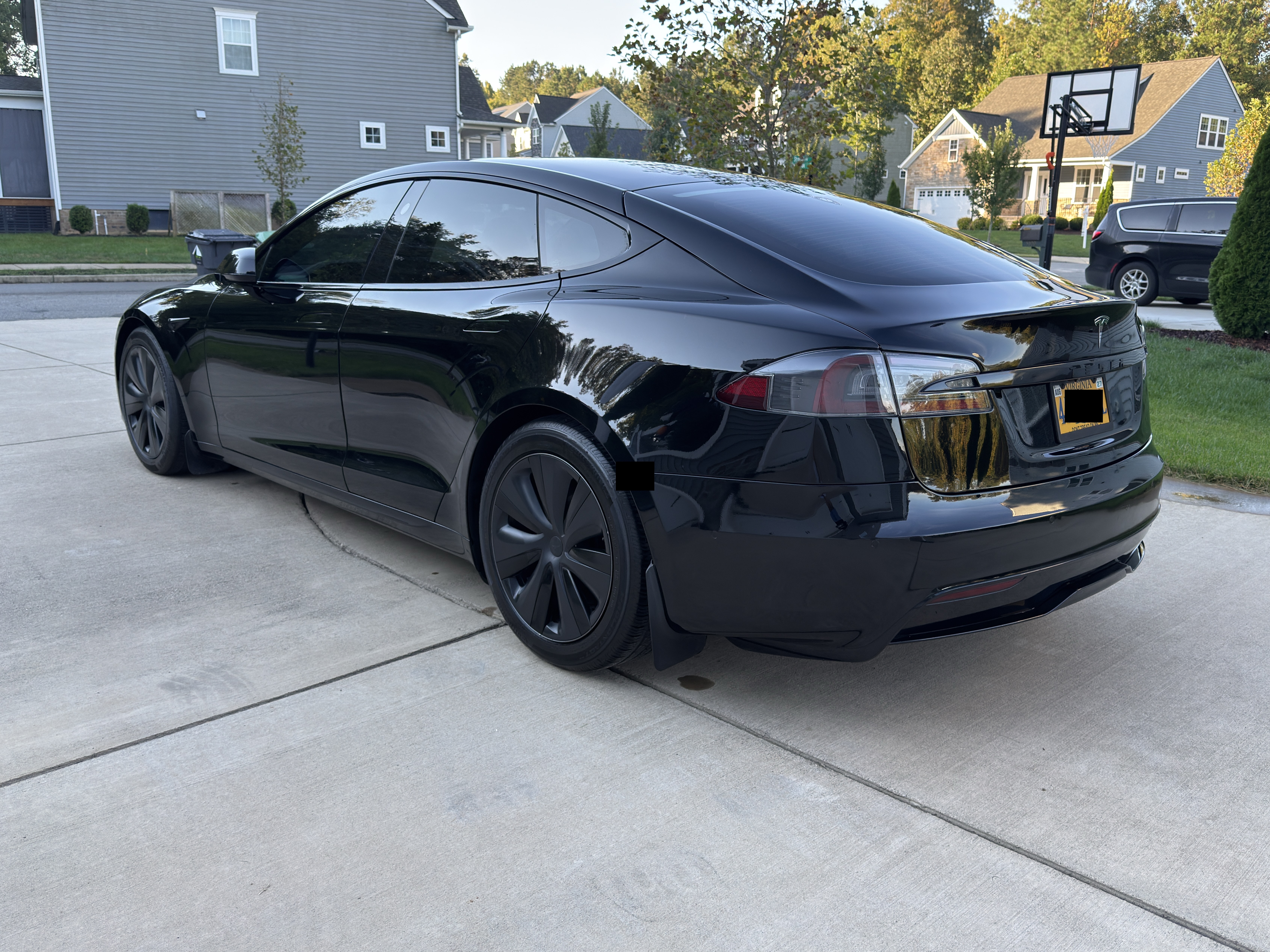 Used 2022 Tesla Model S AWD/4WD image 4
