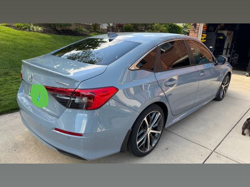 Used 2023 Honda Civic Touring image 16