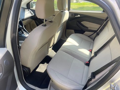 Used 2016 Ford Focus Electric Hatchback image 9