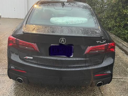 Used 2018 Acura TLX V6 w/ Technology & A-SPEC Pkg image 17