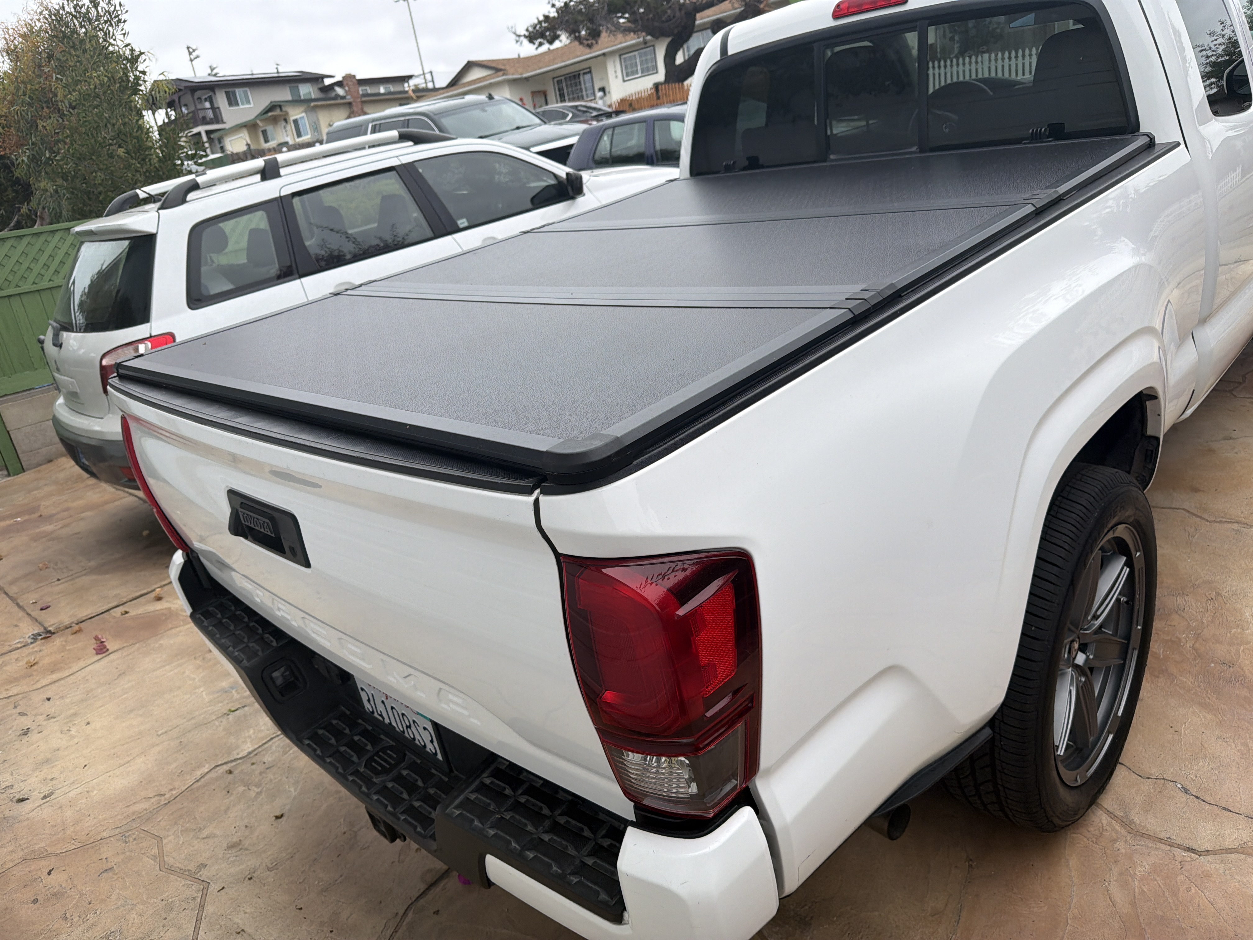 Used 2023 Toyota Tacoma SR RWD image 8