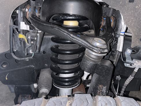 Used 2021 Ford F150 Lariat w/ Equipment Group 502A High image 12