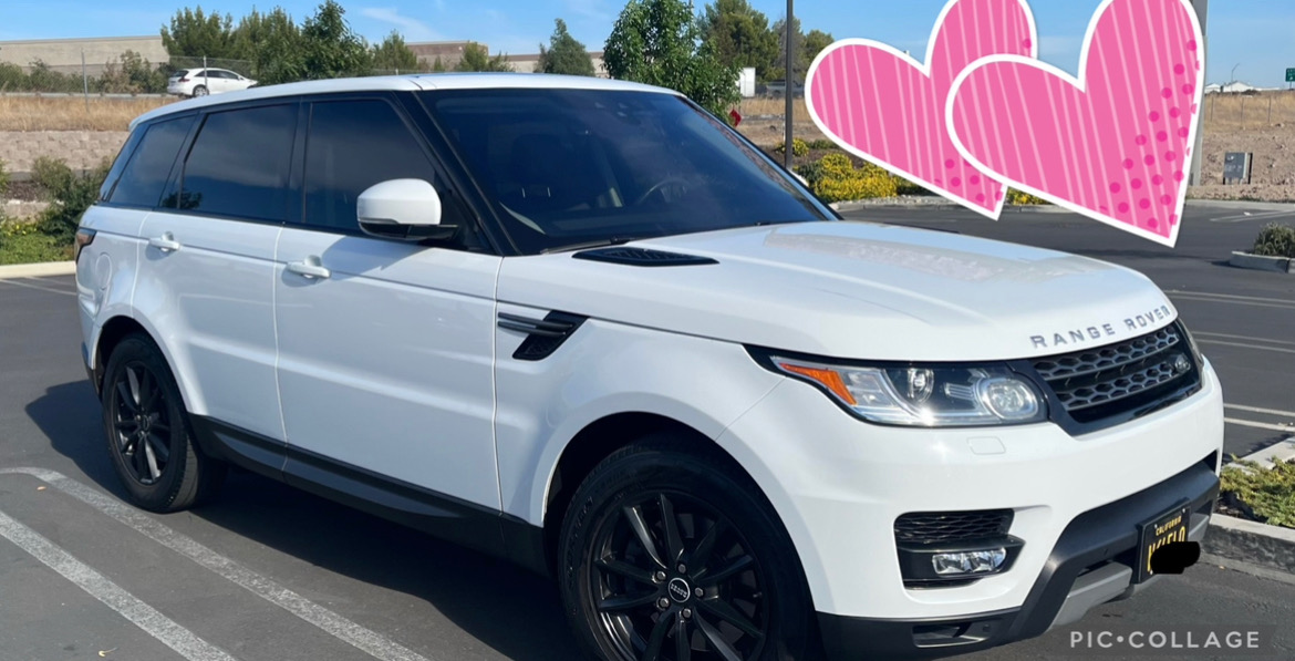 Used 2017 Land Rover Range Rover Sport SE AWD/4WD image 1