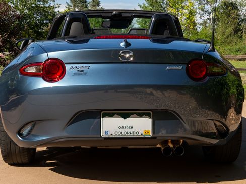 Used 2016 MAZDA MX-5 Miata Grand Touring RWD image 22
