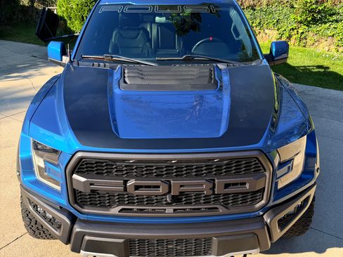 Used 2019 Ford F150 Raptor w/ Equipment Group 802A Luxury AWD/4WD image 8