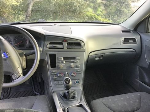 Used 2002 Volvo S60 2.4 image 14