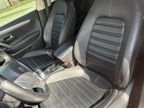 Used 2013 Volkswagen CC Sport image 5