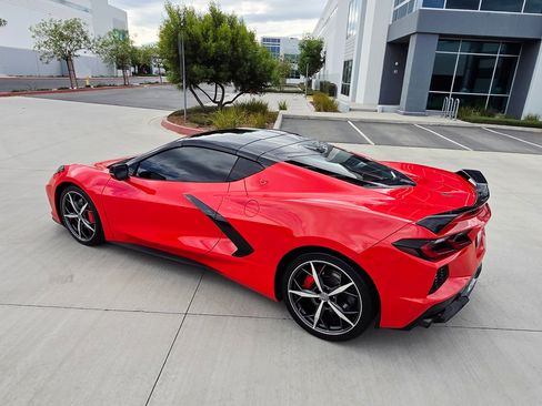 Used 2020 Chevrolet Corvette Stingray Preferred Cpe w/ 2LT Preferred Equipment Group RWD image 6