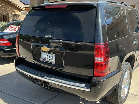 Used 2013 Chevrolet Tahoe LTZ AWD/4WD image 6