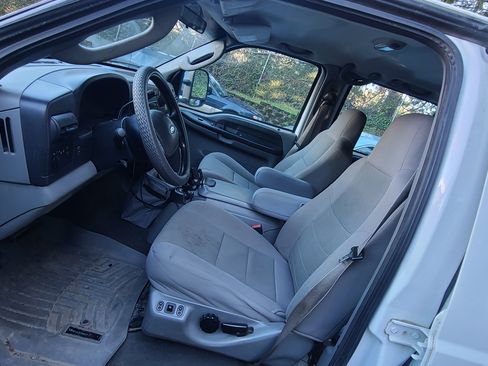 Used 2006 Ford F250 XLT image 8