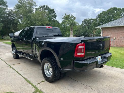 Used 2024 RAM 3500 Laramie AWD/4WD image 4