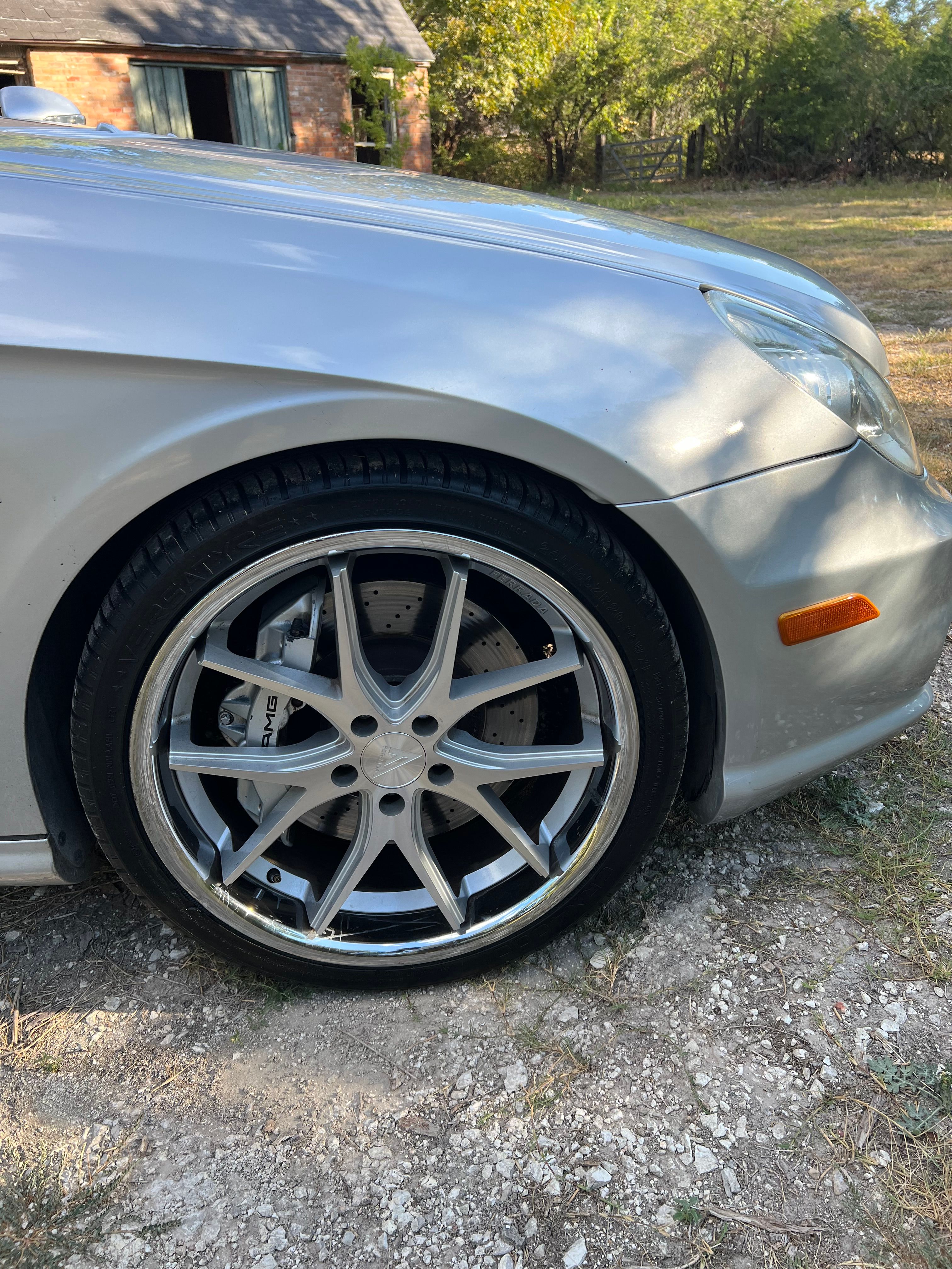 Used 2006 Mercedes-Benz CLS 55 AMG image 14