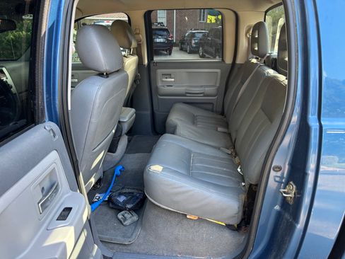 Used 2005 Dodge Dakota Laramie w/ Trailer Tow Group image 6