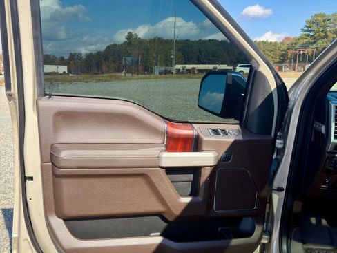 Used 2018 Ford F150 King Ranch w/ Equipment Group 601A Luxury image 15