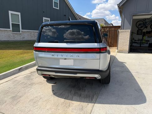 Used 2023 Rivian R1S Adventure Quad AWD/4WD image 5