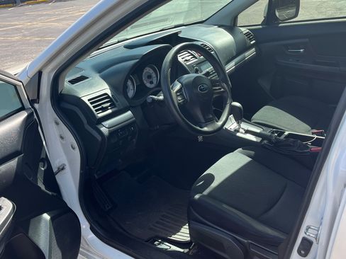 Used 2014 Subaru Impreza 2.0i Premium AWD/4WD image 10