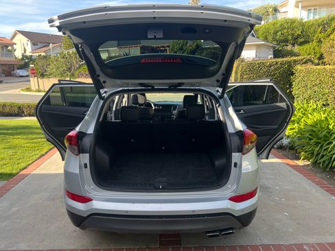 Used 2016 Hyundai Tucson Limited w/ Option Group 03 AWD/4WD image 23