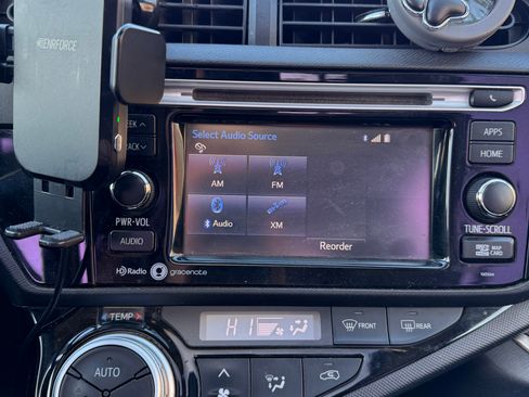 Used 2015 Toyota Prius C Four image 11