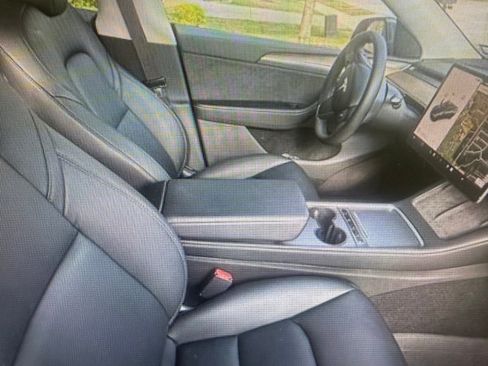 Used 2023 Tesla Model Y Long Range AWD/4WD image 4