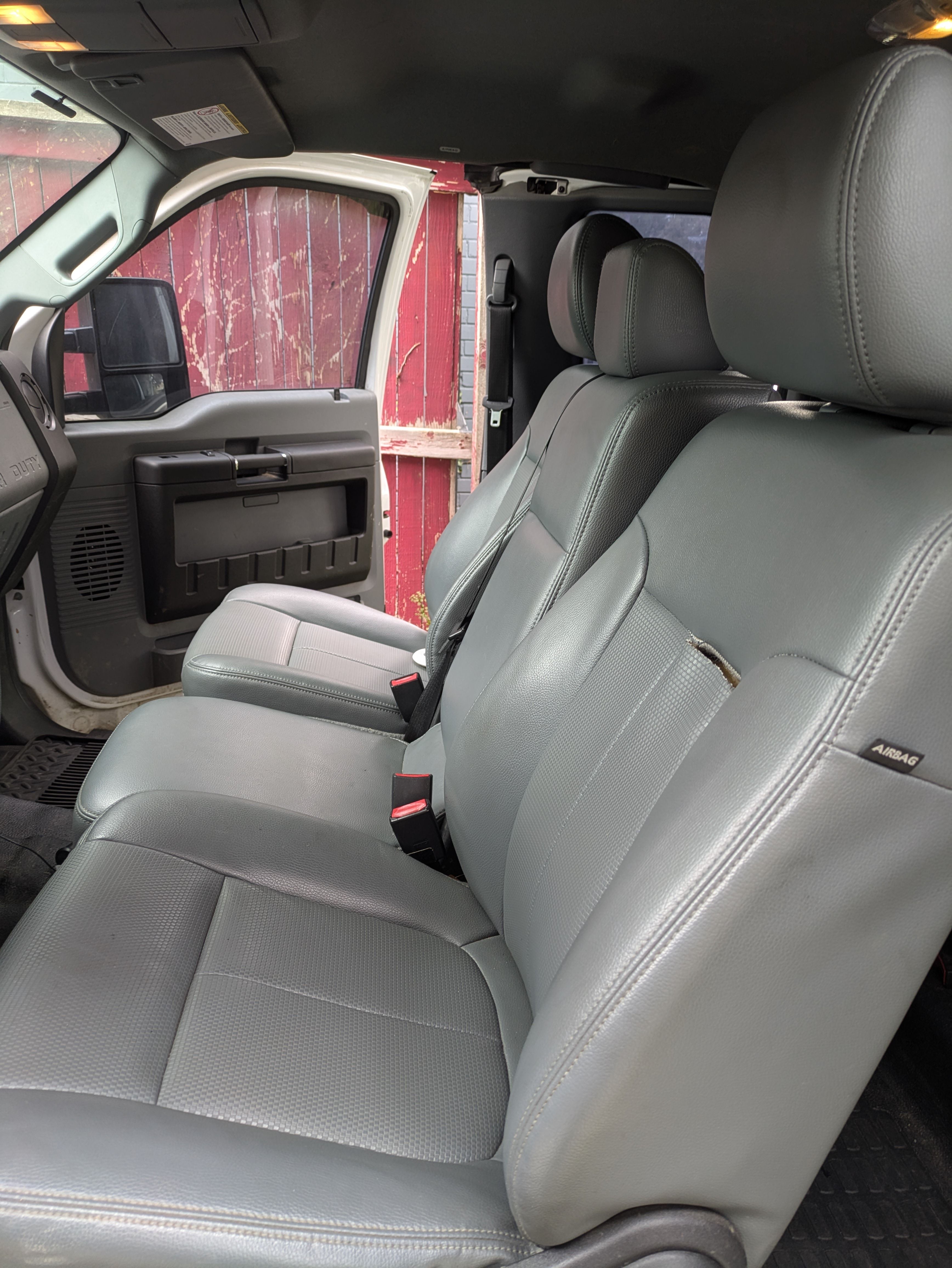 Used 2015 Ford F250 XL w/ Power Equipment Group AWD/4WD image 8