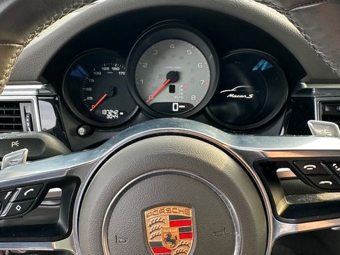 Used 2015 Porsche Macan S image 12