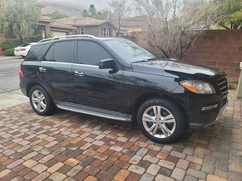 Used 2013 Mercedes-Benz ML 350 4MATIC image 1