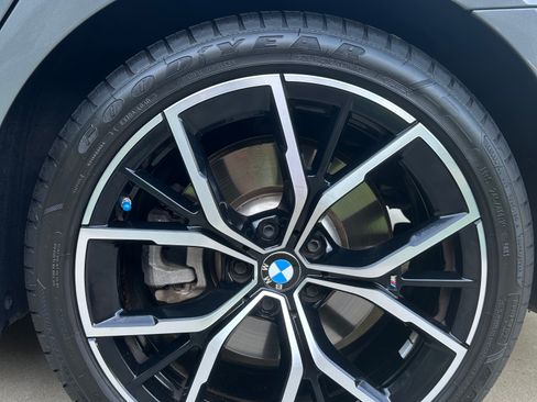 Used 2023 BMW 540i xDrive w/ Executive Package AWD/4WD image 6