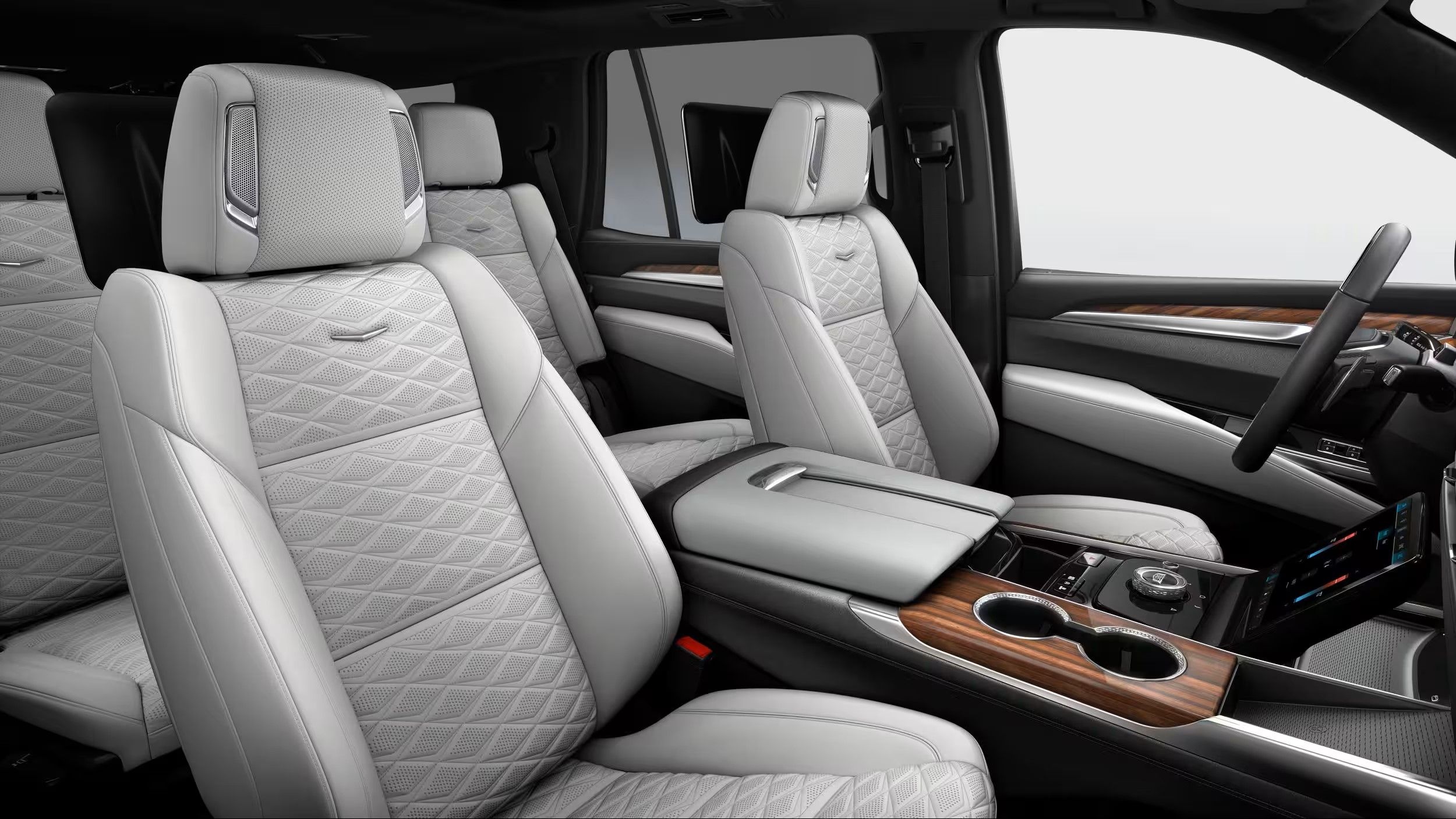 Used 2025 Cadillac Escalade Sport Platinum w/ LPO, ONYX Package AWD/4WD image 16