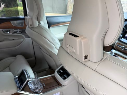 Used 2017 Volvo XC90 T8 Excellence AWD/4WD image 17