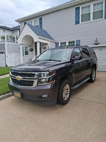 Used 2015 Chevrolet Tahoe LT w/ Luxury Package AWD/4WD image 1