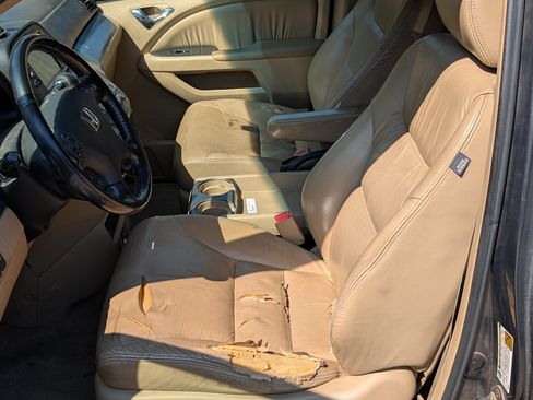 Used 2005 Honda Odyssey Touring image 12