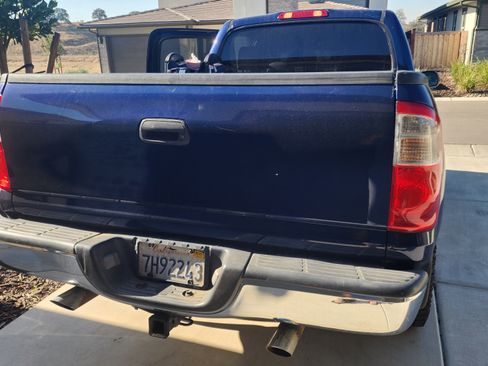 Used 2004 Toyota Tundra SR5 image 2