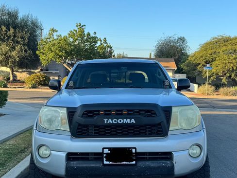 Used 2006 Toyota Tacoma PreRunner image 4