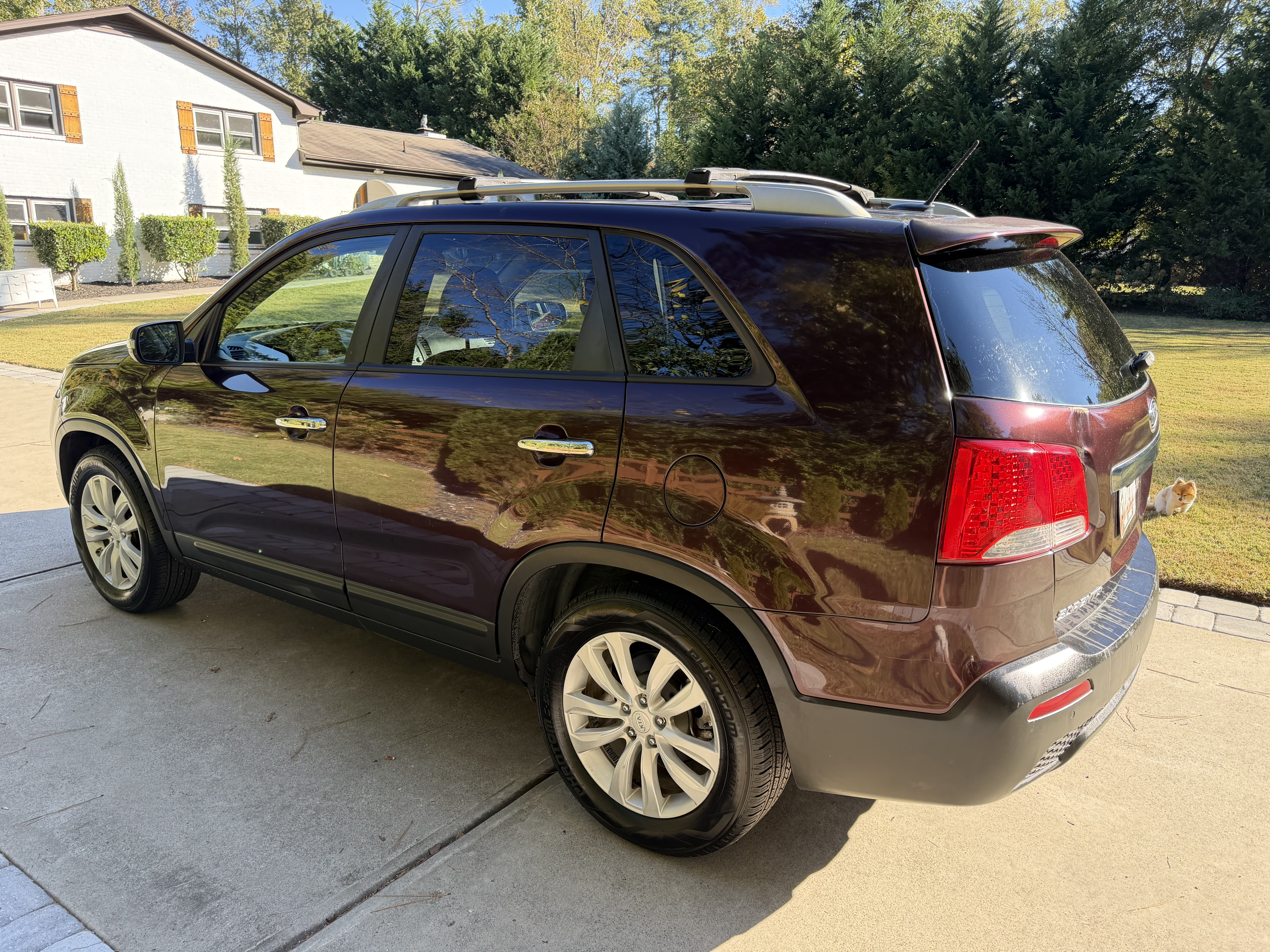 Used 2011 Kia Sorento EX w/ Premium Pkg FWD image 6