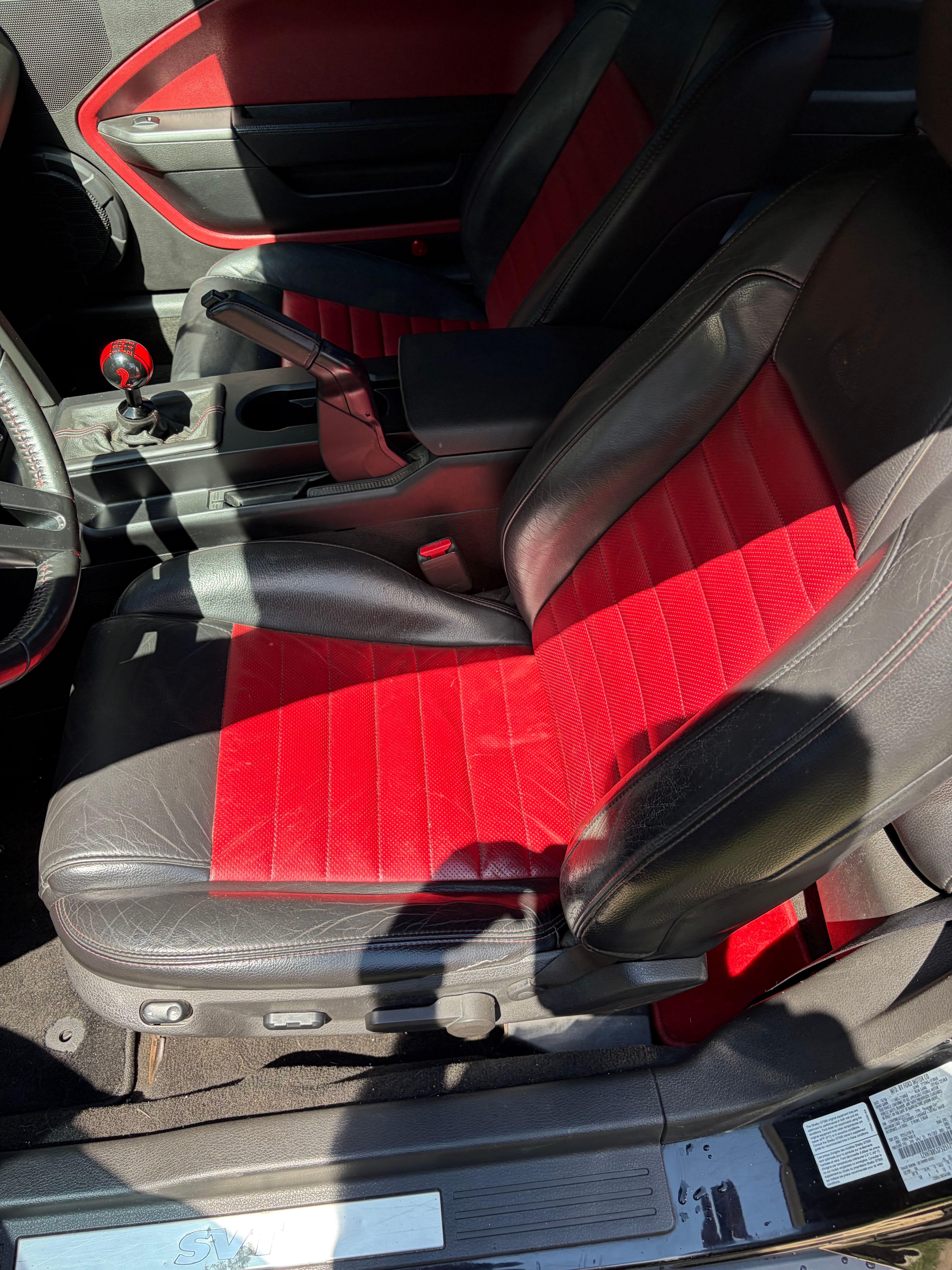 Used 2007 Ford Mustang Shelby GT500 RWD image 12