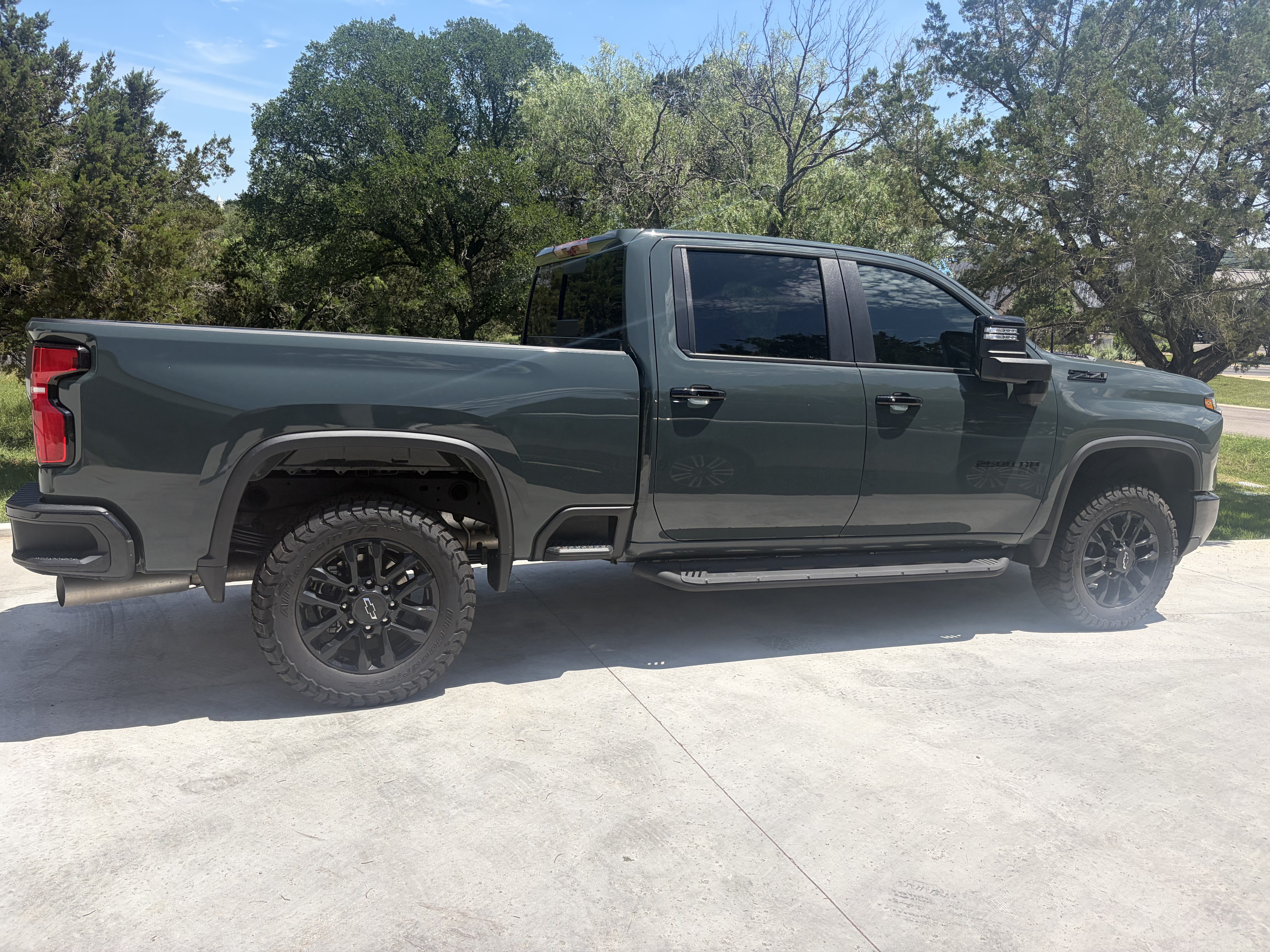 Used 2026 Chevrolet Silverado 2500 LT w/ Trail Boss Package AWD/4WD image 1
