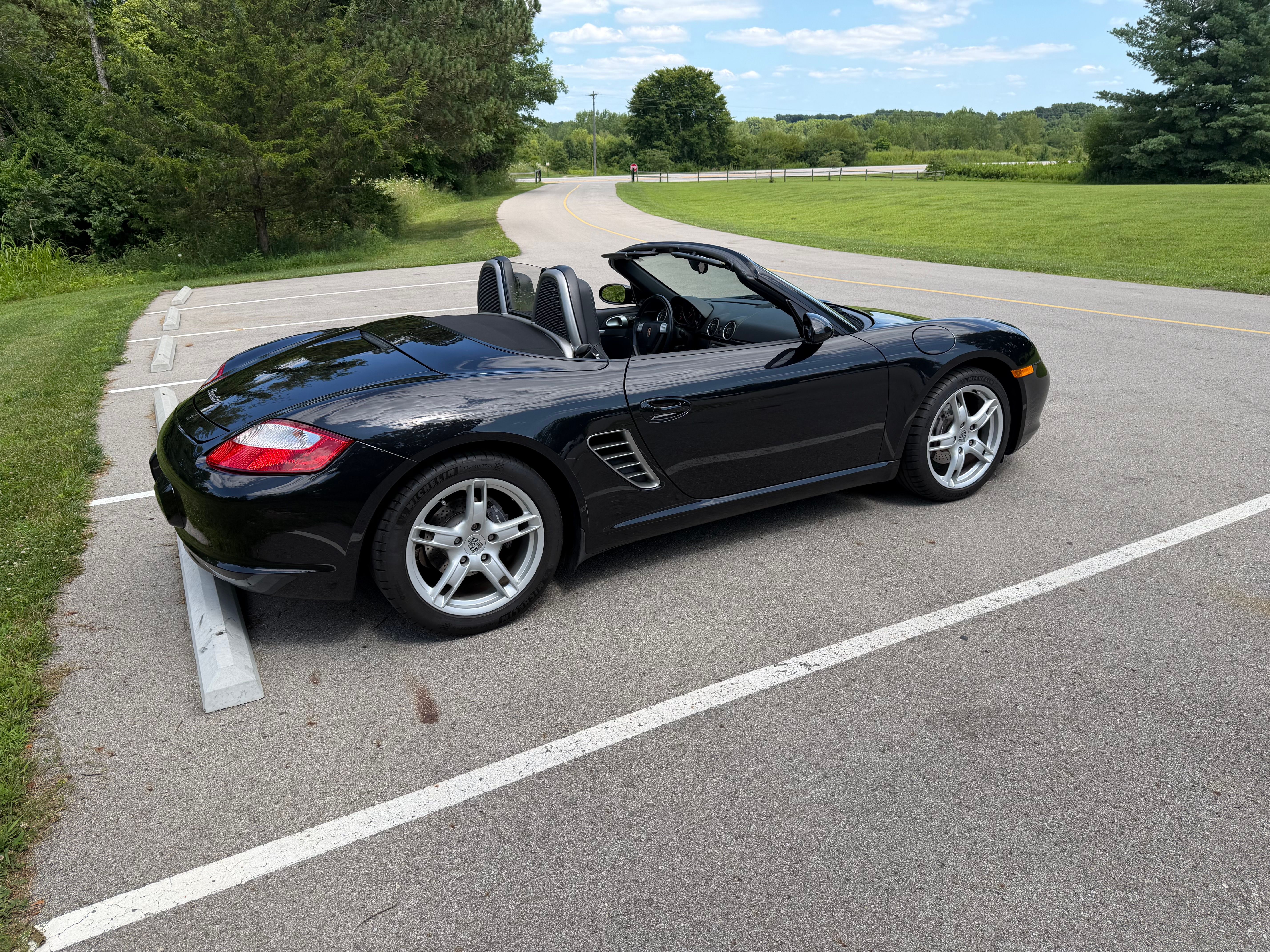 Used 2005 Porsche Boxster RWD image 5