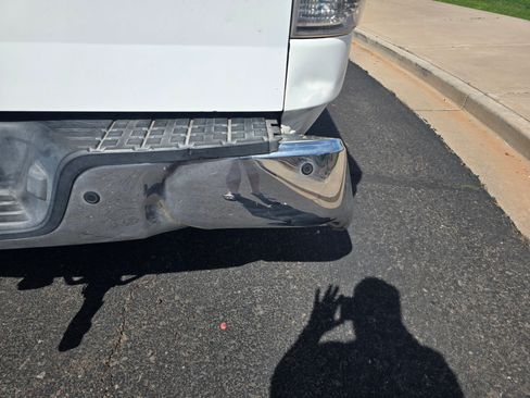 Used 2011 Toyota Tundra 4x4 Double Cab w/ TRD Off-Road Pkg image 9