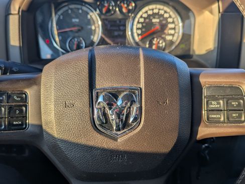 Used 2012 RAM 1500 Laramie image 6