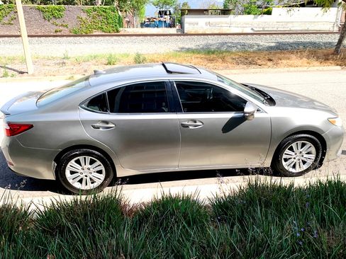 Used 2015 Lexus ES 350 image 11