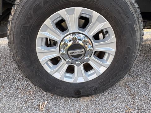 Used 2021 Ford F250 XL w/ STX Appearance Package image 1