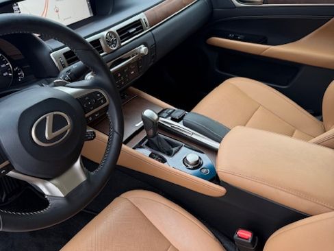 Used 2017 Lexus GS 350 F Sport image 16