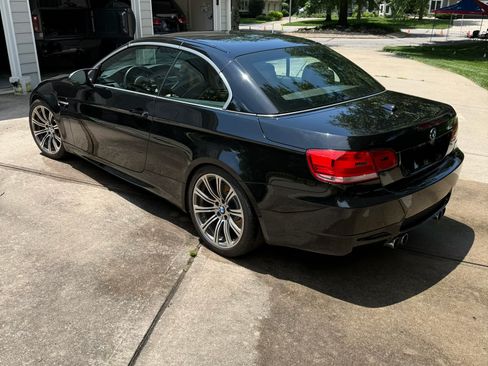 Used 2009 BMW M3 Convertible RWD image 9