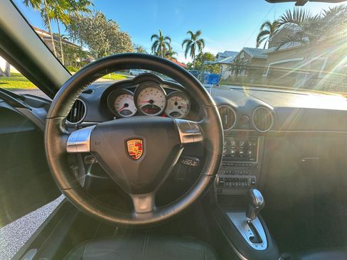 Used 2006 Porsche Cayman S image 14