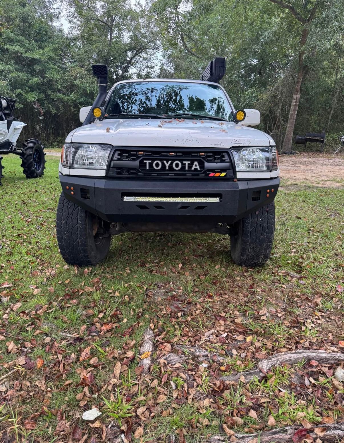 Used 1998 Toyota 4Runner SR5 w/ Preferred Equipment Group 1 AWD/4WD image 4