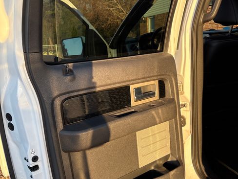 Used 2010 Ford F150 FX4 image 24