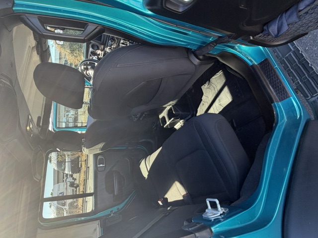 Used 2019 Jeep Wrangler Unlimited Sport S AWD/4WD image 17