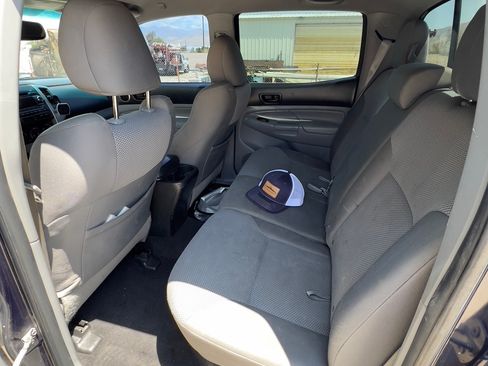 Used 2012 Toyota Tacoma PreRunner w/ TRD Off-Road Pkg image 8